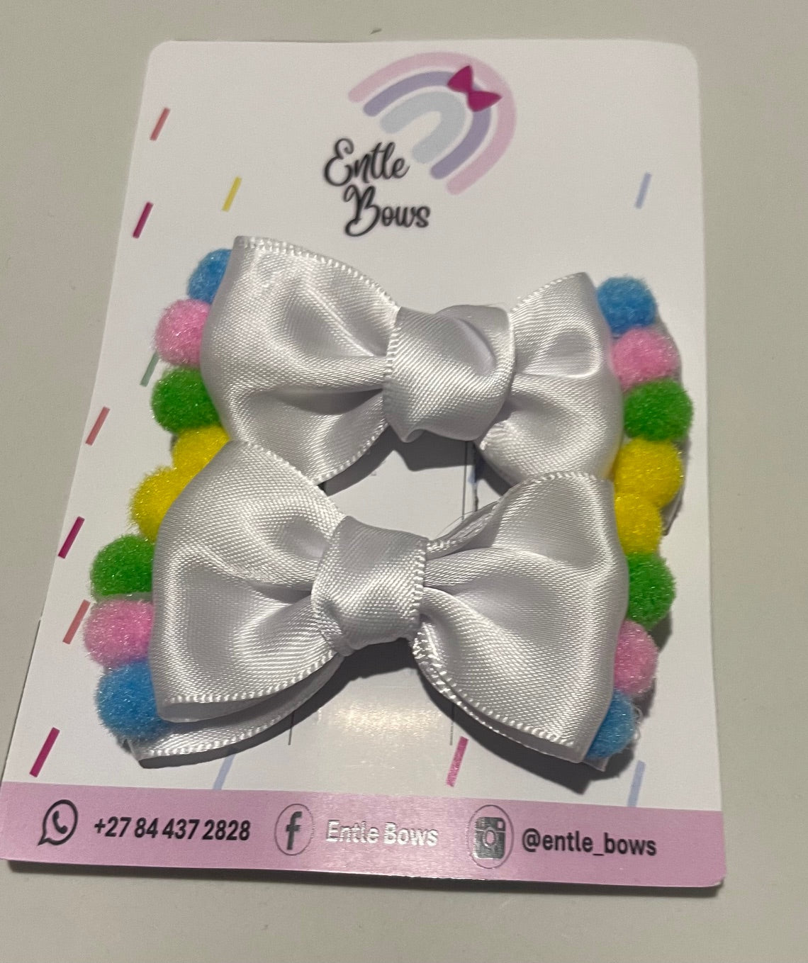 Double Bow Pom Pom
